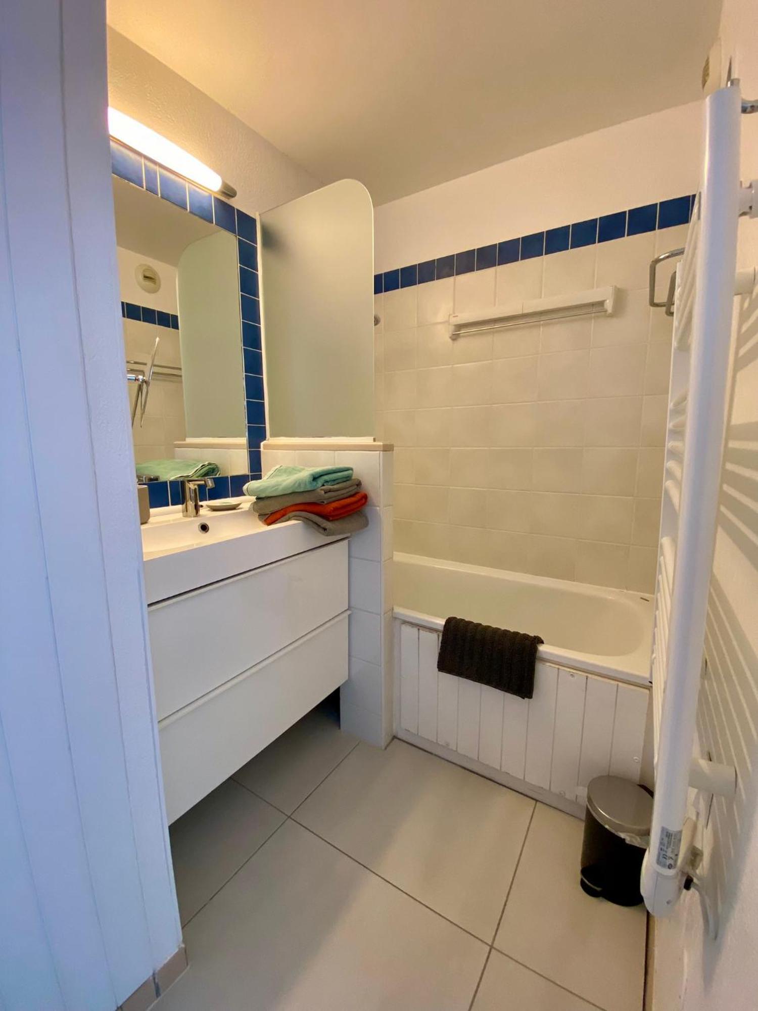 Charmant Appartement En Front De Mer Avec Piscine Лакано Экстерьер фото